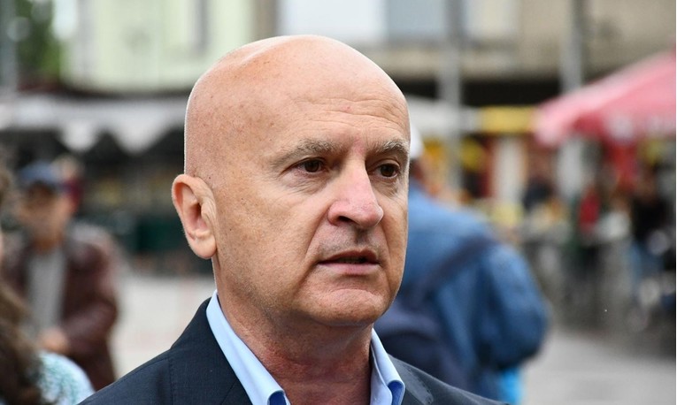 Fred Matić Političar 2. lipnja 1962. - 23. kolovoza 2024.
