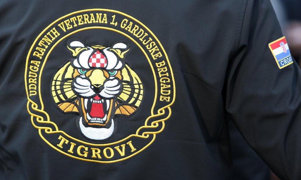 Žestoka poruka Mira Bulja umjetnici koje je uništila grb ‘Tigrova‘: ‘Na mjestu natopljenom krvlju ne traži se aplauz...‘