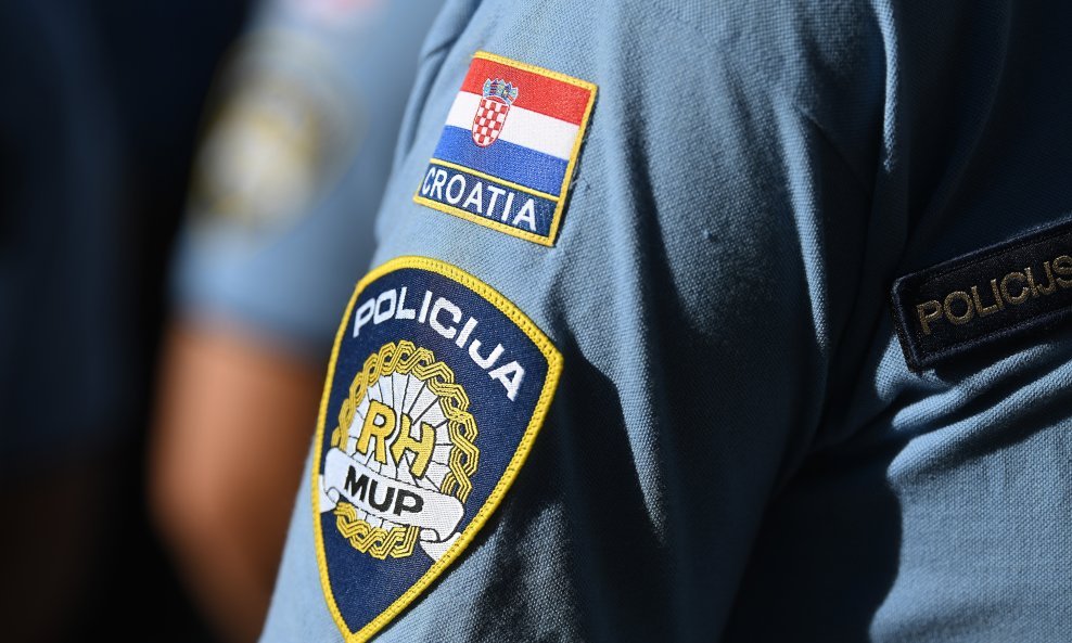 U GLUHO DOBA NOĆI Nasilje na Pagu: Grupa mladića brutalno napala dvojicu državljana Srbije