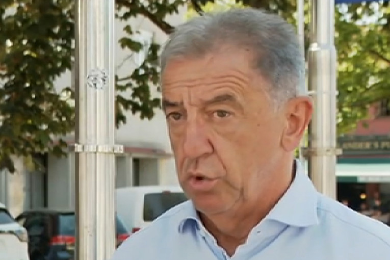 Milinović: Kako su tolike tone otpada mogle doći, a da se nitko nije zapitao?