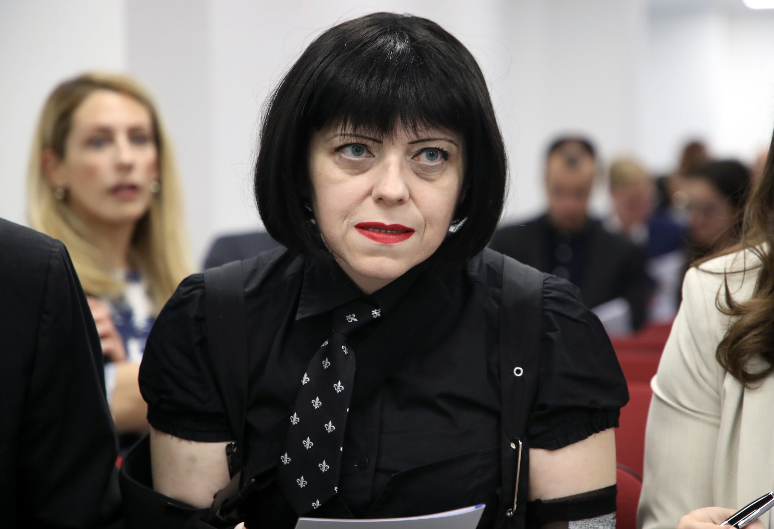 Mirela Holy: Gospodari otpada koji su mi prijetili smrću dok sam bila ministrica i danas su na sceni