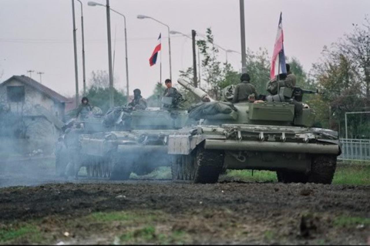 14. RUJNA 1991. – JNA KREĆE U VELIKI NAPAD NA VUKOVAR: Dan kada je oklopna sila udarila na Trpinjsku cestu i Sajmište