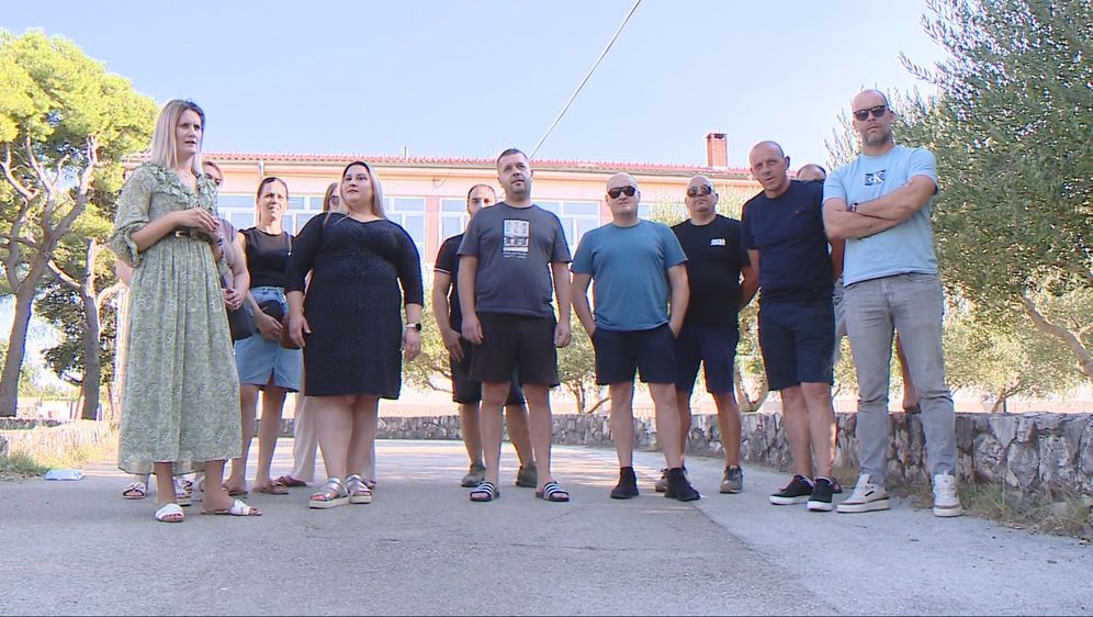 Bojkotiraju nastavu zbog problematične učiteljice: "Ona spava na satu, a kad ju probude..."