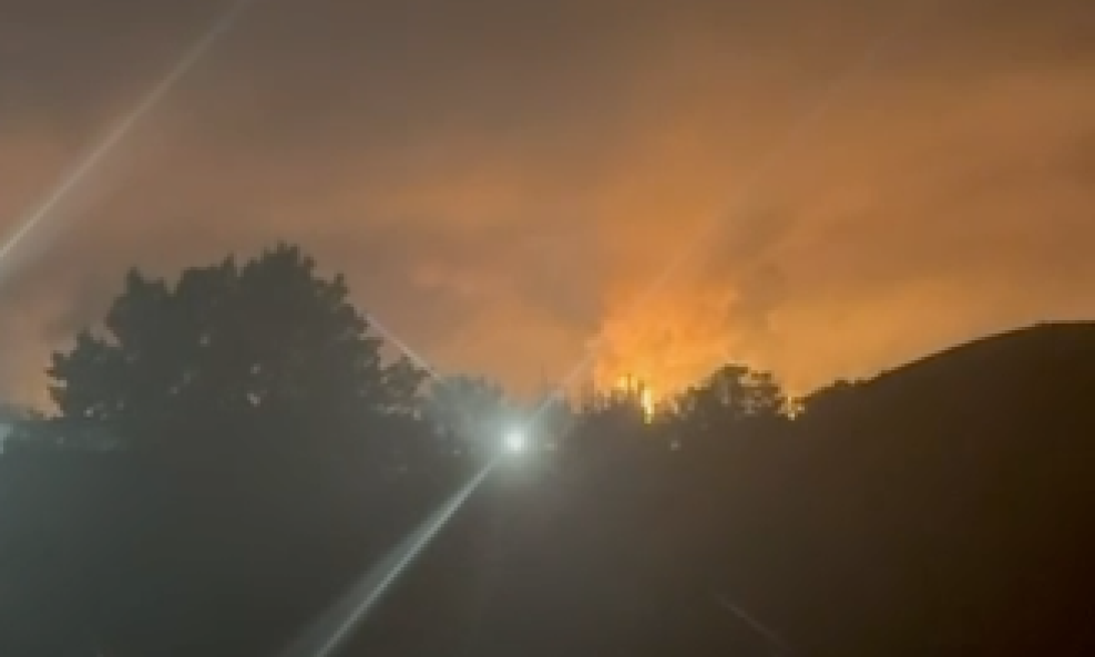 ŽESTOK NAPAD VIDEO Ukrajinci pogodili jednu od najvećih rafinerija u Rusiji, buknuo golem požar