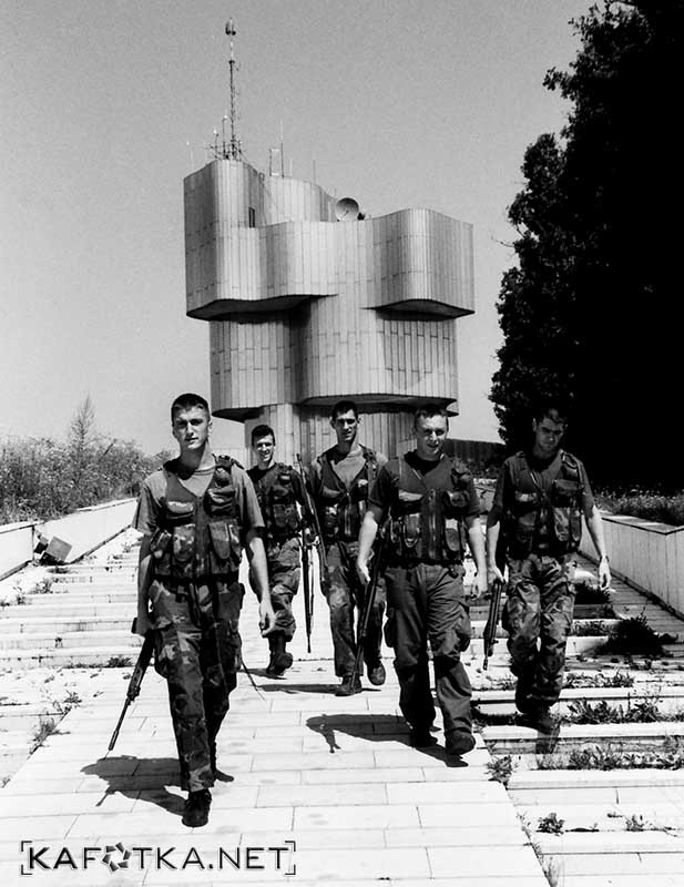 12. kolovoza 1995. hrvatske snage zatvorile obruč oko Petrove gore