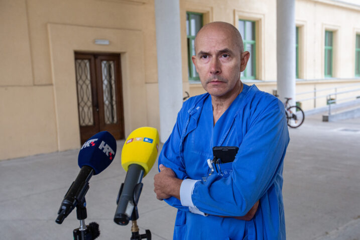 Djelatnica škole operirana nakon napada učenika: „Moguće komplikacije opasne su po život“