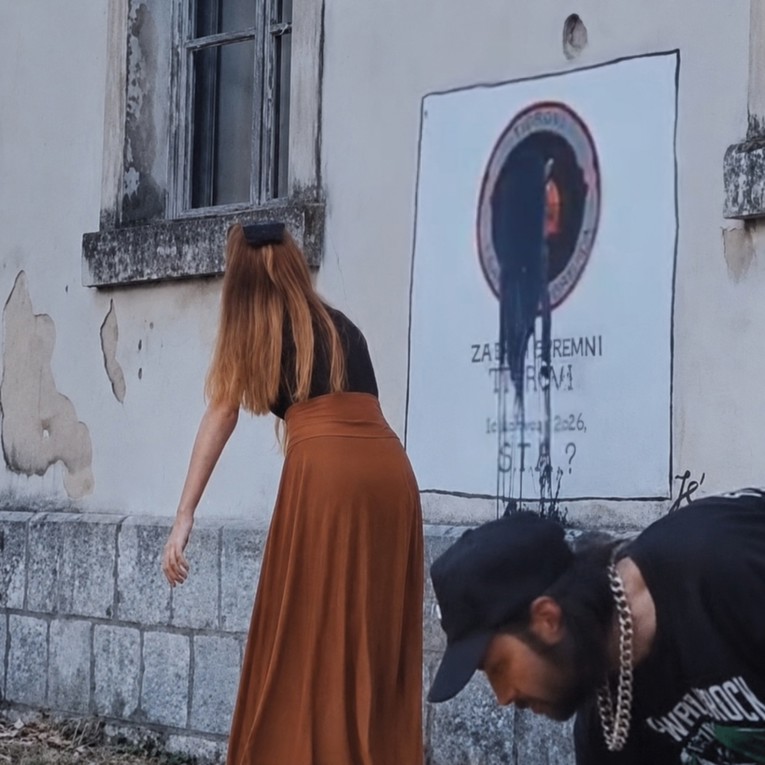 Policija pokrenula kriminalističko istraživanje zbog performansa Jelene Tucak u Sinju