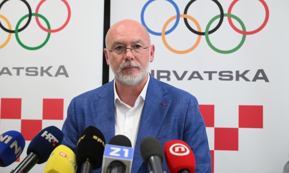 Novi detalji afere u HOO-u: Tajni ugovori vrijedni 1,5 milijuna eura nisu bili evidentirani