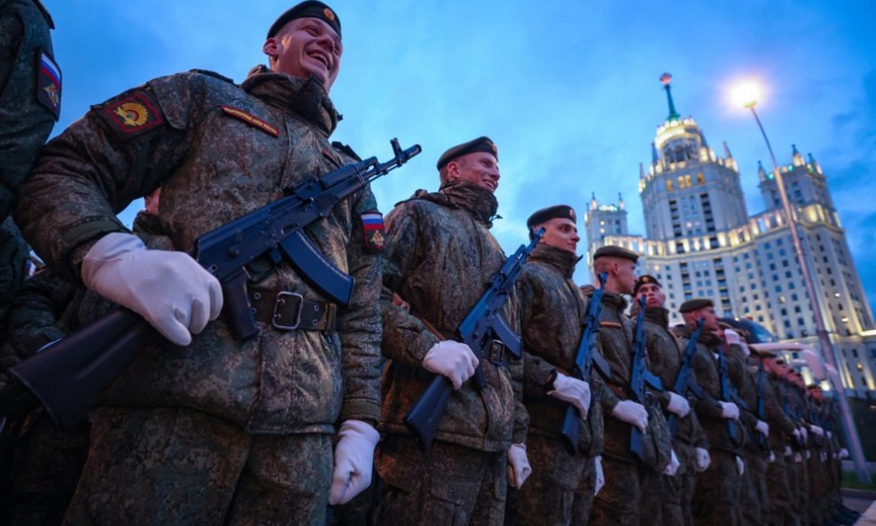Uzbuna u NATO-u: Rusi spremaju 'false flag' operaciju?!