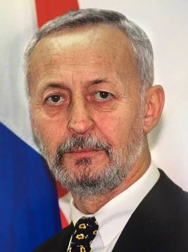 Sjećanje na dr. Juraja Njavru: Legendarni vukovarski kirurg koji je ostao uz ranjenike do posljednjeg dana obrane