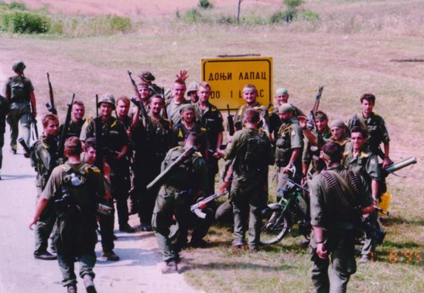 Hrvatska vojska 8. kolovoza ušla u Srb i izbila na državnu granicu