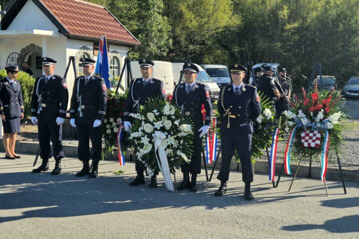 Obilježena 35. obljetnica pogibije hrvatskih policajaca u Žutoj Lokvi