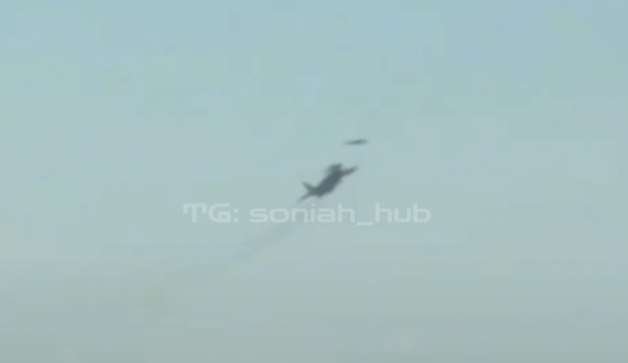 Snimka iz Ukrajine: MiG-29 prišao ruskom Shahedu, dron potom pao bez ispaljenog hica