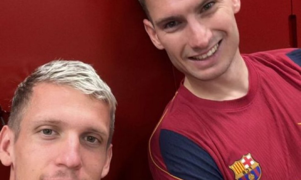 Olmo dočekao Livakovića u Barceloni: „Dobrodošao, brate!“