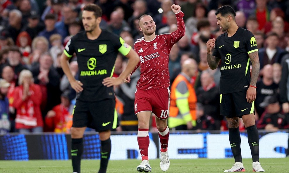 LIGA PRVAKA: Kakva večer u Ligi prvaka! PSG utrpao šest komada, Torres zablistao, Arsenal i Liverpool slavili