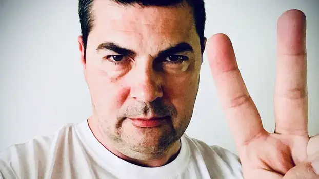 KRIVOTVORENA VOZAČKA CRVENI I OPASNI: Policija u Puli zaustavila auto, u njemu su bili slovenski političar i SDP-ovka