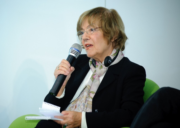 Vesna Pešić