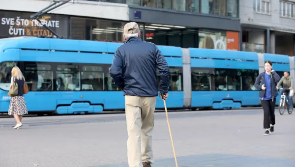 Naknada za starije osobe Gotovo 20 tisuća građana ima pravo na 160 eura od države: Provjerite kad kreće isplata